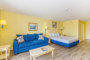 Recently Updated Ocean View Condo! Perfect for 2-4 Guests! Sea Mist 51113